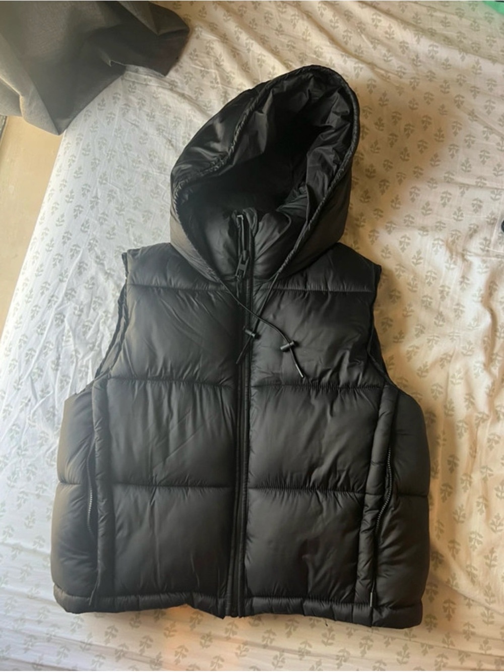 Women’s NWOT Zara puffer jacket sz M
